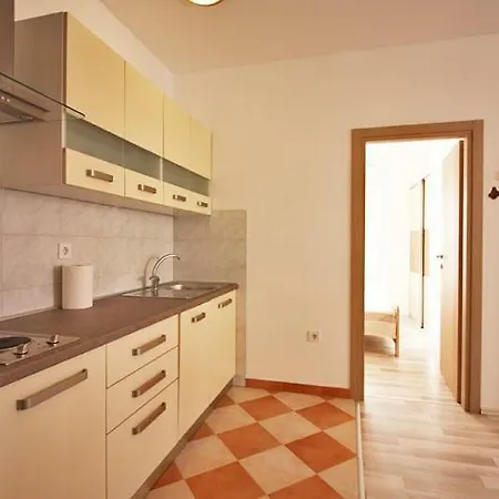 Apartment Apartman Petra Fazana