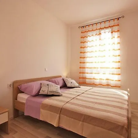 Apartment Apartman Petra